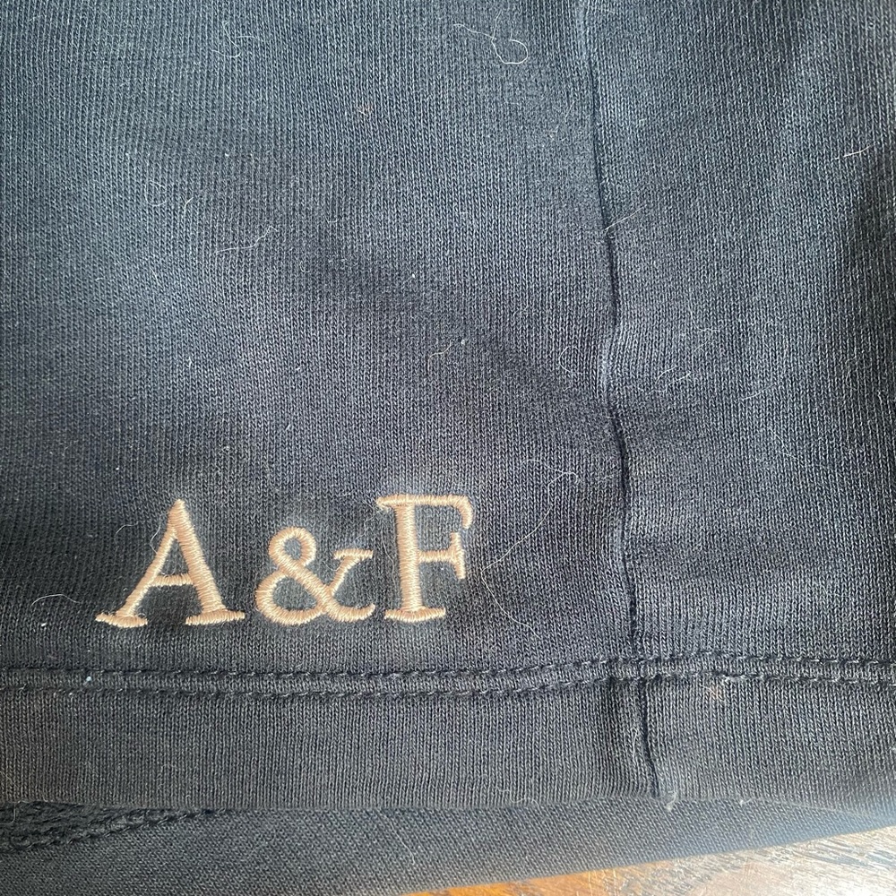 Abercrombie & Fitch Fleece Shorts - Picture 3 of 4
